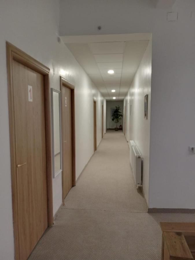 Hunedoara Sport Confort Hotel Εξωτερικό φωτογραφία