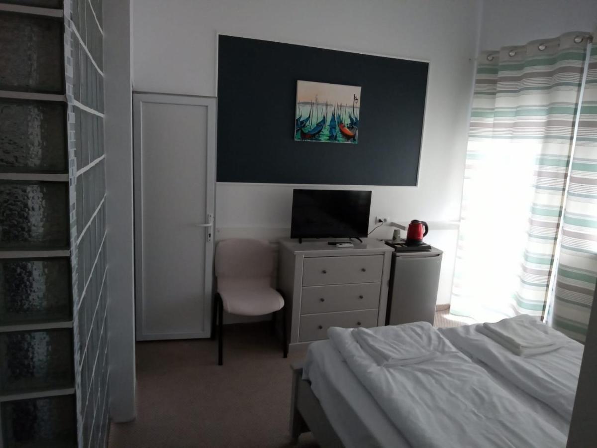 Hunedoara Sport Confort Hotel Εξωτερικό φωτογραφία